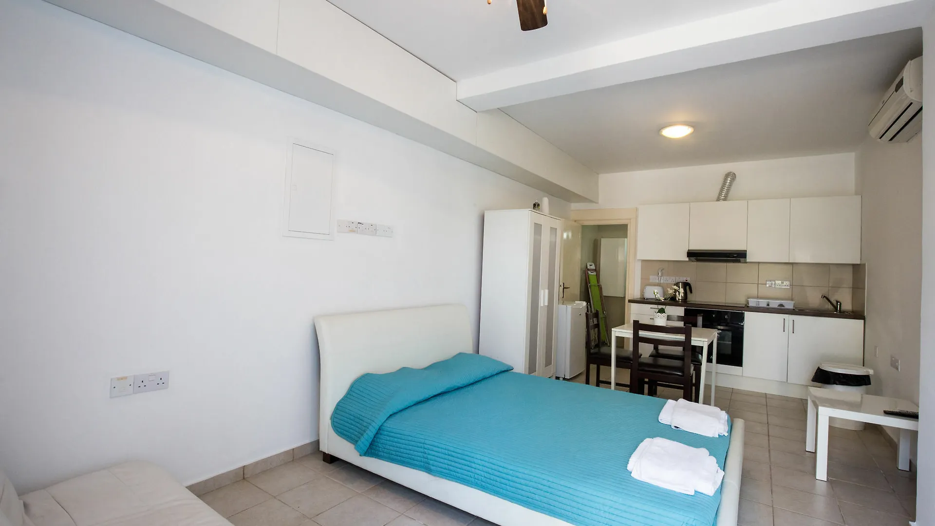 Tnk Luxury Suites Ayia Napa