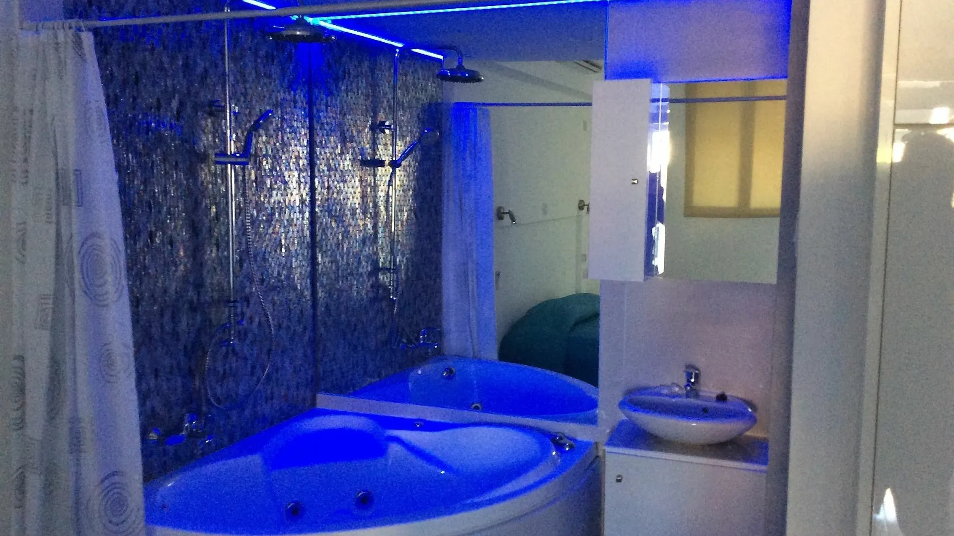 Tnk Luxury Suites Ayia Napa 0*,  Cyprus