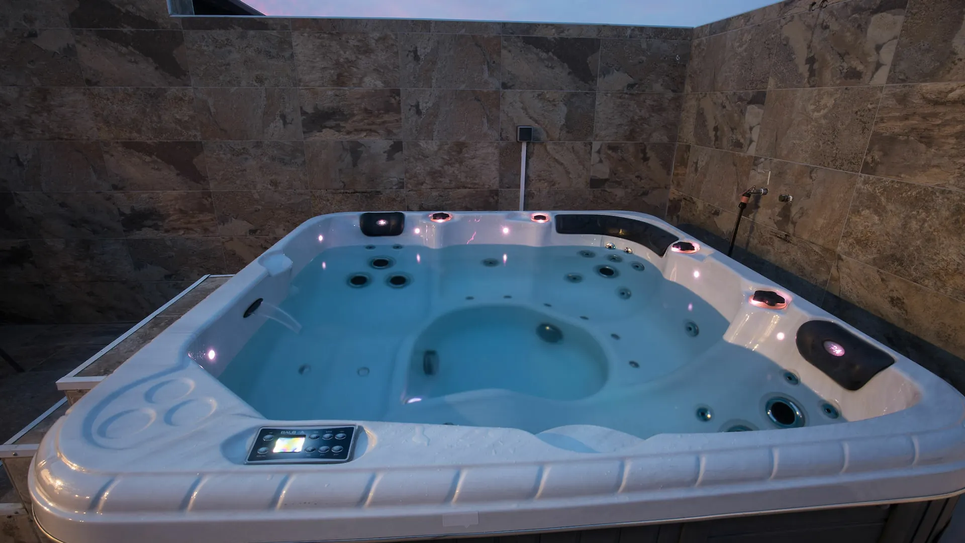 Apartment Tnk Luxury Suites Ayia Napa